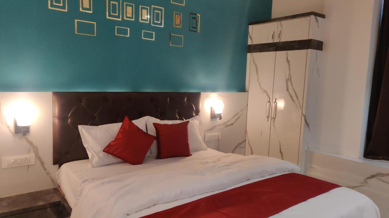 Hotel Relax Bhopal Zewnętrze zdjęcie