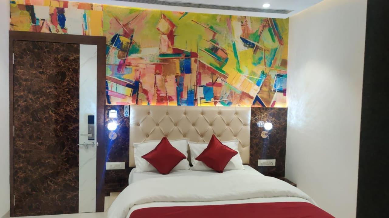 Hotel Relax Bhopal Zewnętrze zdjęcie