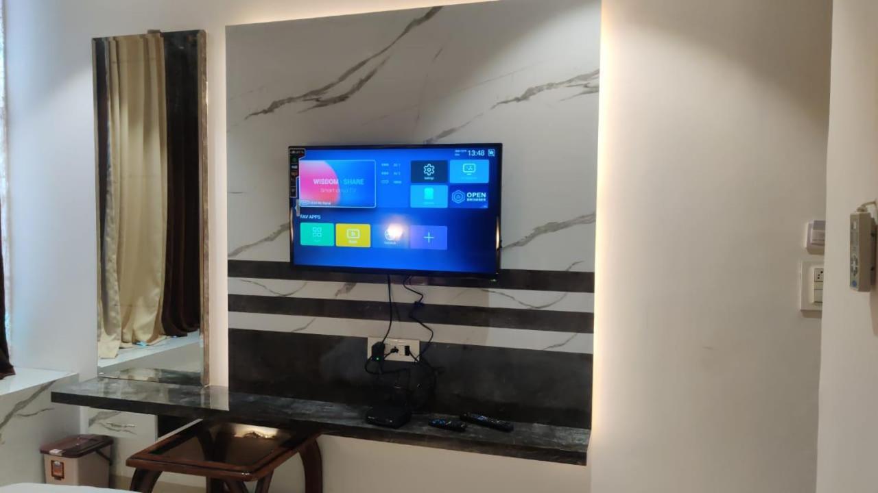 Hotel Relax Bhopal Zewnętrze zdjęcie